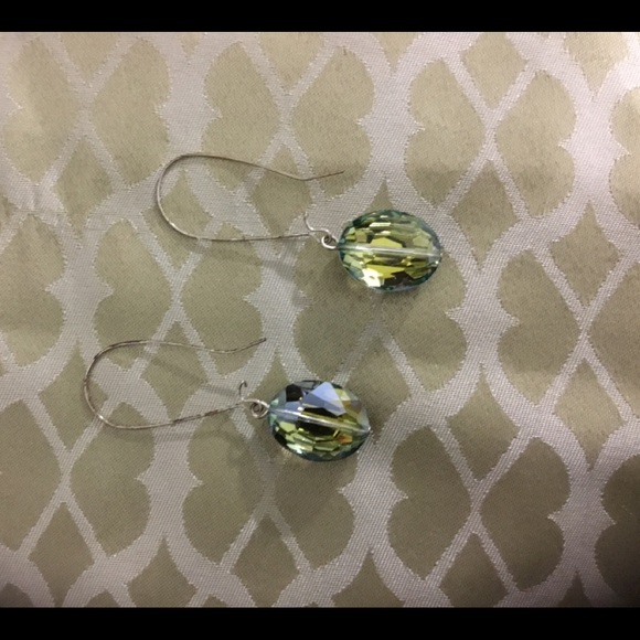 COPY - Earrings - Picture 3 of 3